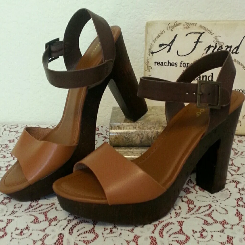 Cute heels - Picture 1 of 5